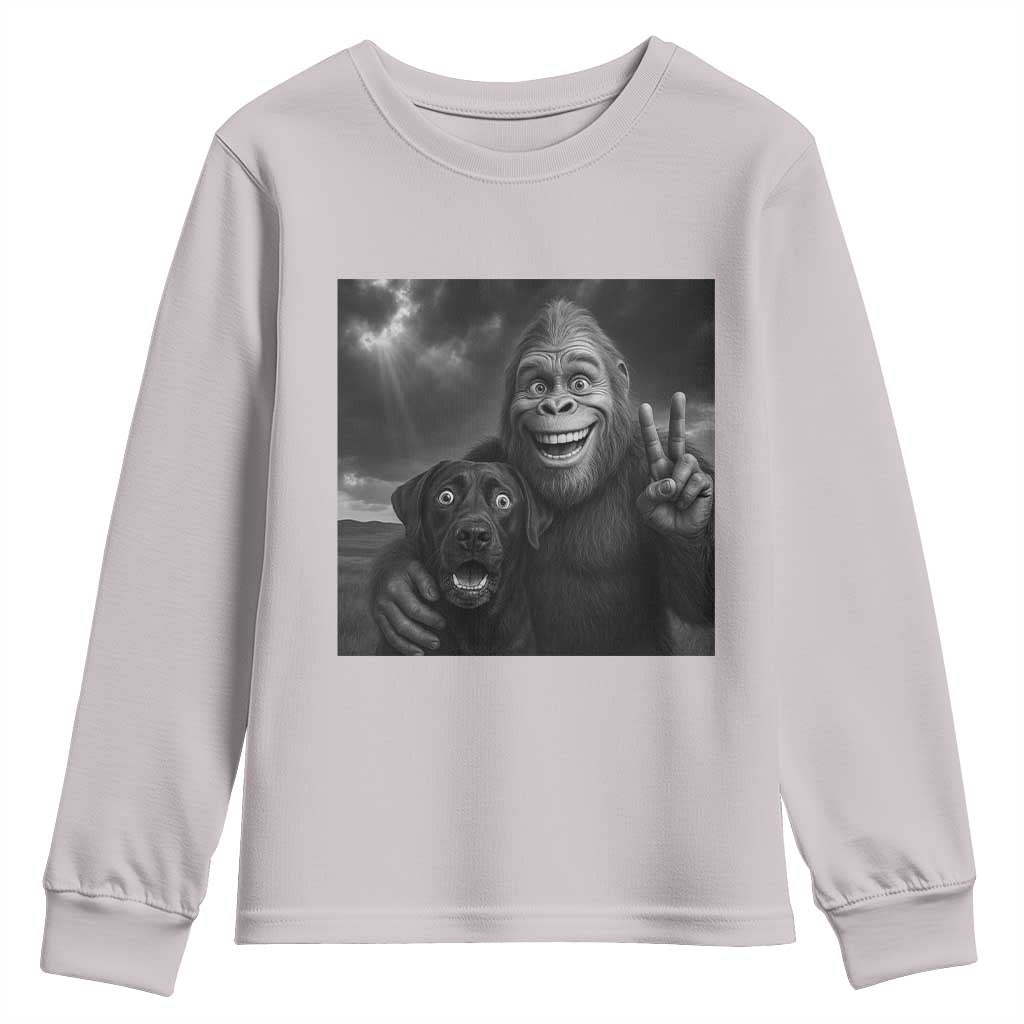 Cute Labrador Selfie With Bigfoot Youth Sweatshirt Funny Cryptid - Wonder Print Shop