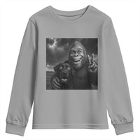 Cute Labrador Selfie With Bigfoot Youth Sweatshirt Funny Cryptid - Wonder Print Shop