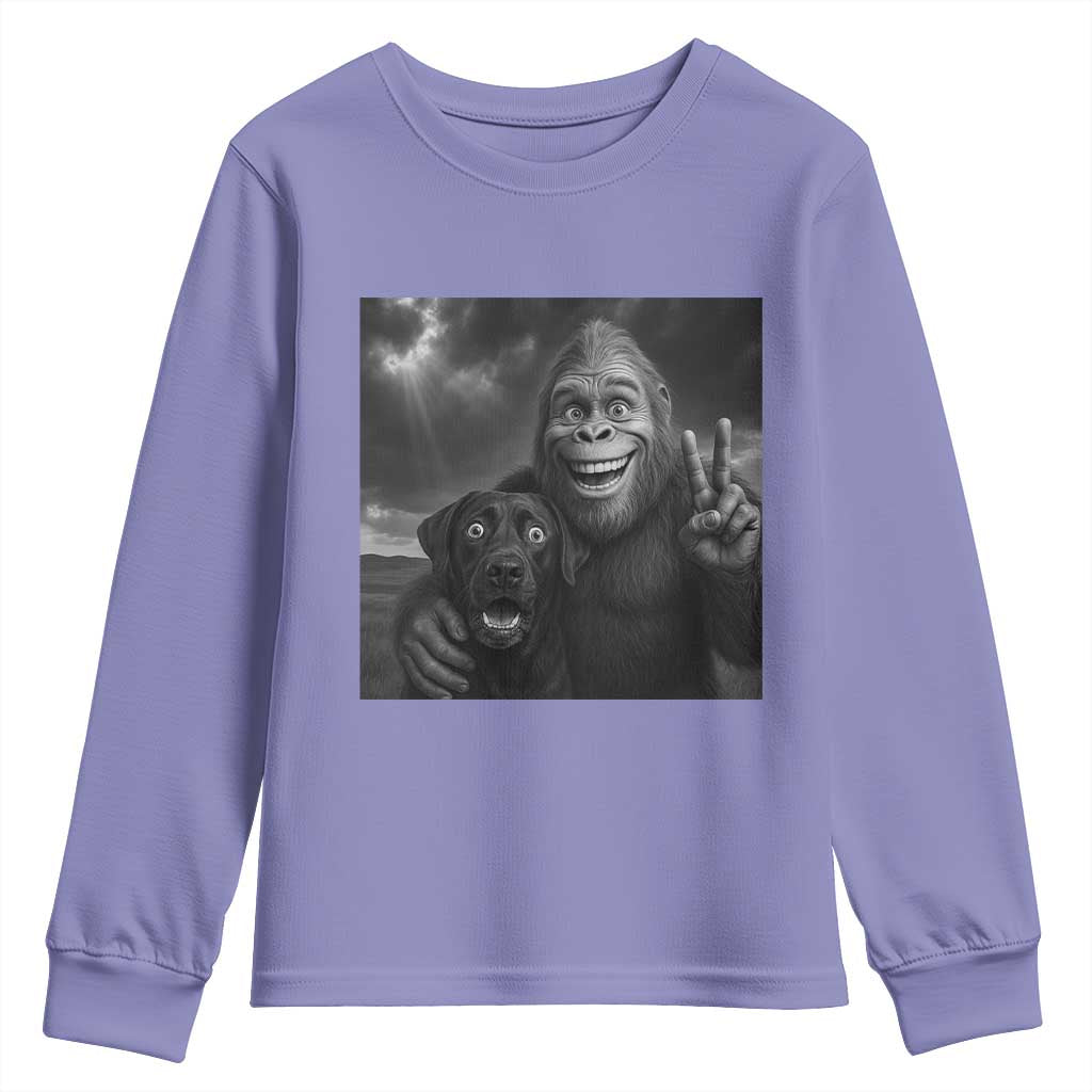 Cute Labrador Selfie With Bigfoot Youth Sweatshirt Funny Cryptid - Wonder Print Shop