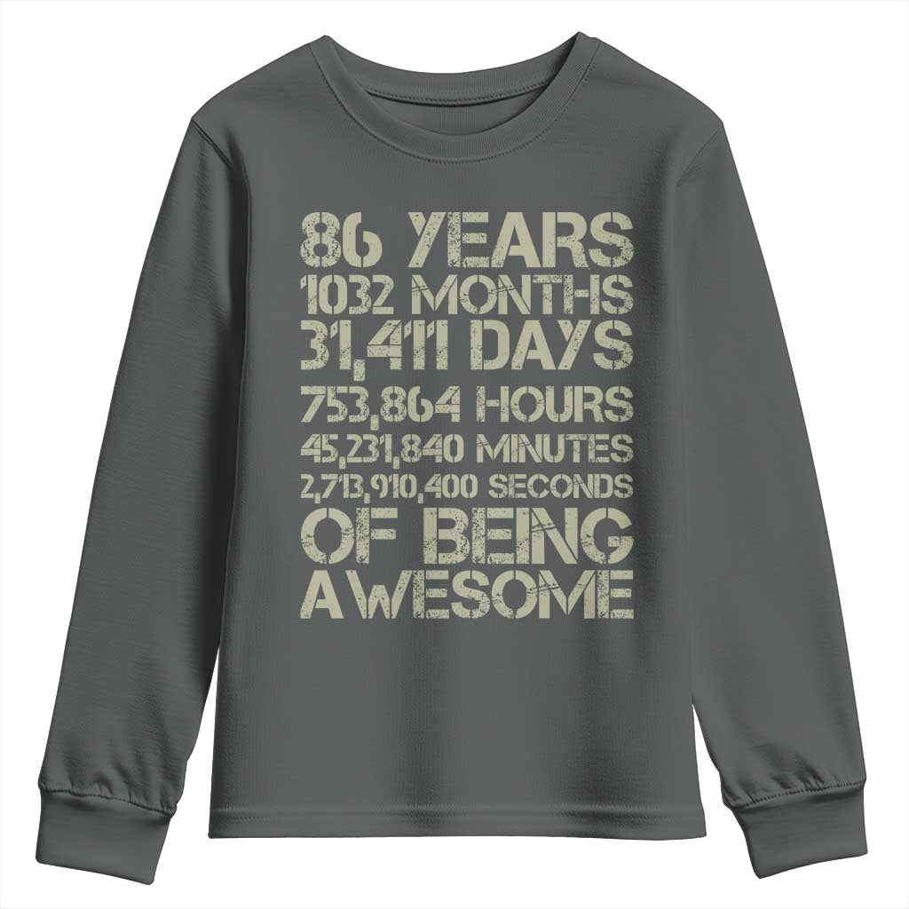 Vintage 86th Milestone Birthday Youth Sweatshirt 86 Years Of Being Awesome