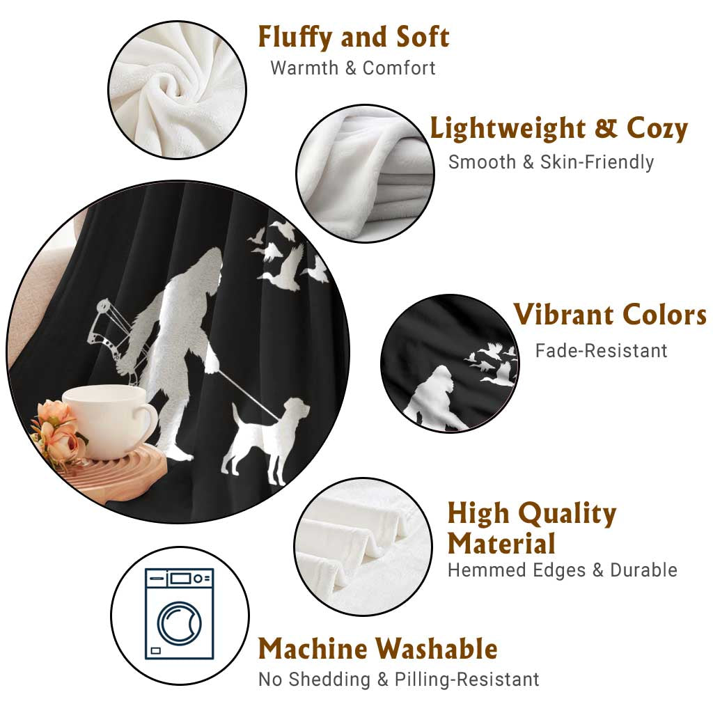 Funny Bow Hunter Throw Blanket Bigfoot Walking Labrador Hunting Dog Gift - Wonder Print Shop