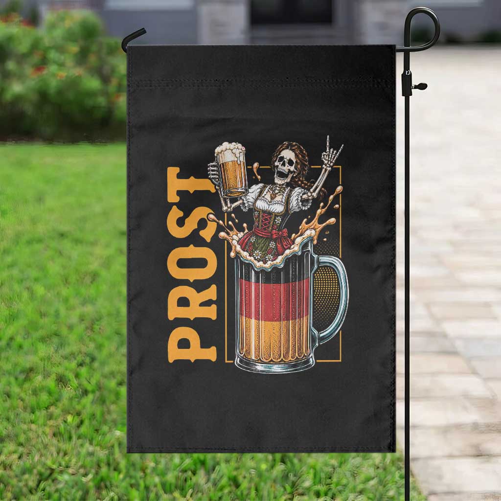 Funny Skeleton Oktoberfest Garden Flag Spooky Prost German Beer Drinker Graphic