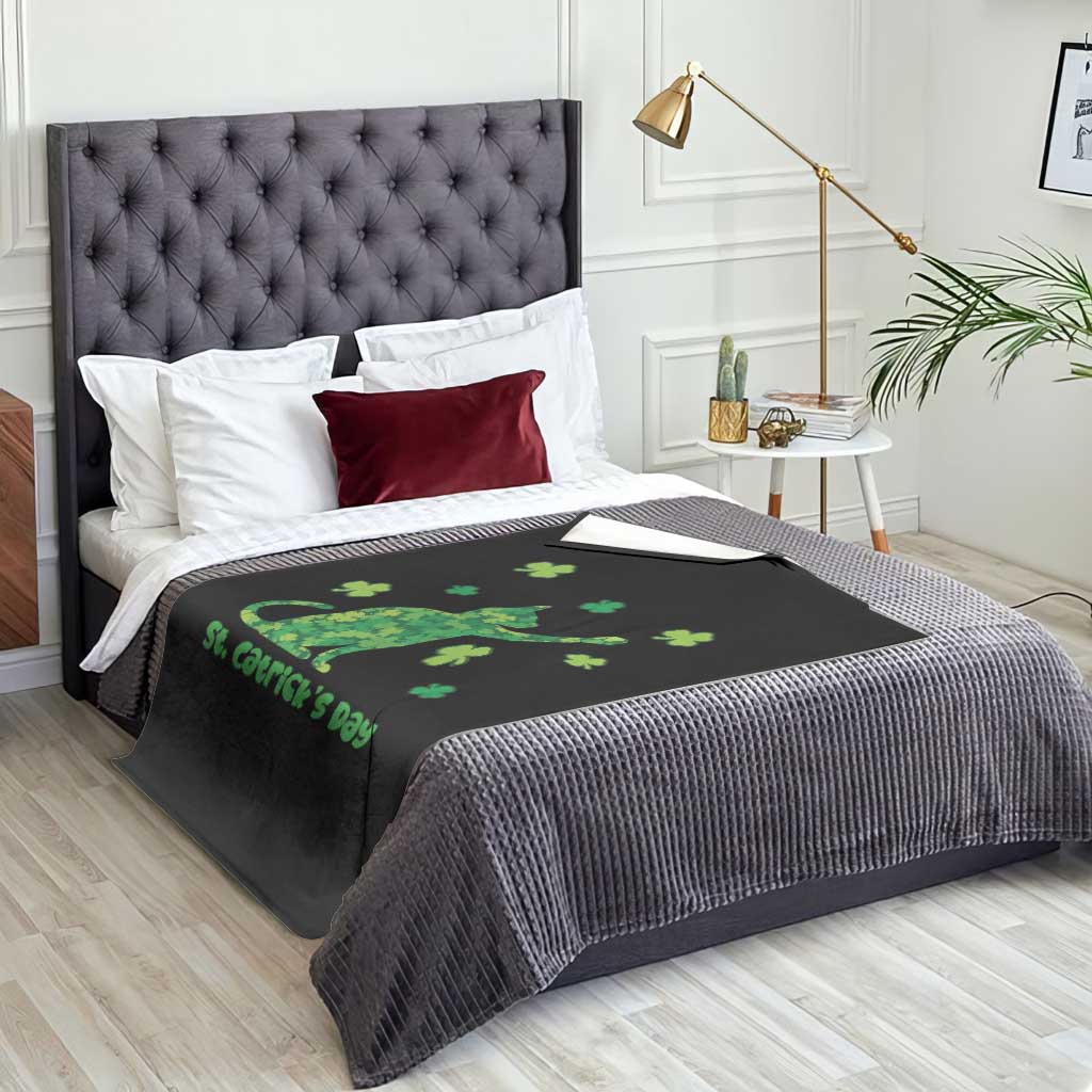 Funny St Catricks Day Throw Blanket Lucky Shamrock Cat Saint Pattys