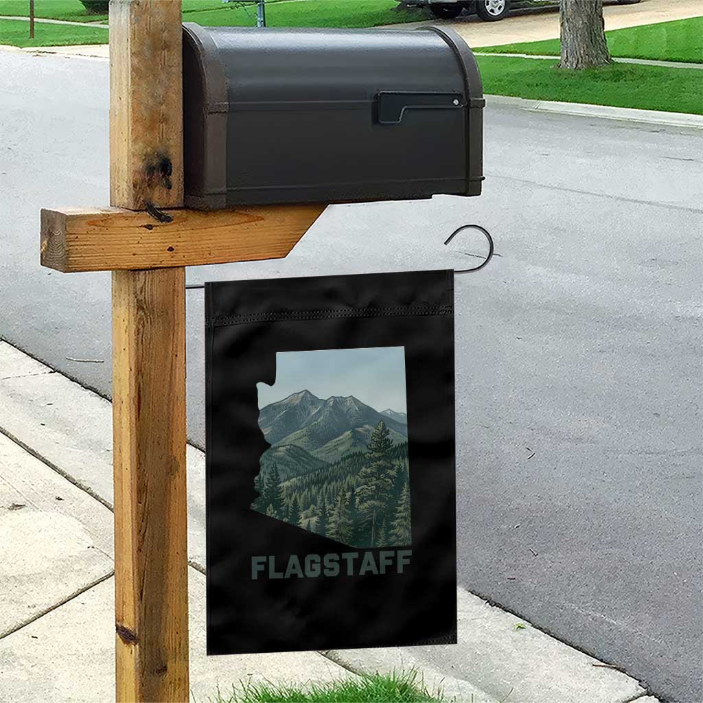 San Francisco Peaks Flagstaff Arizona Garden Flag Vintage Mountain Landscape Gift