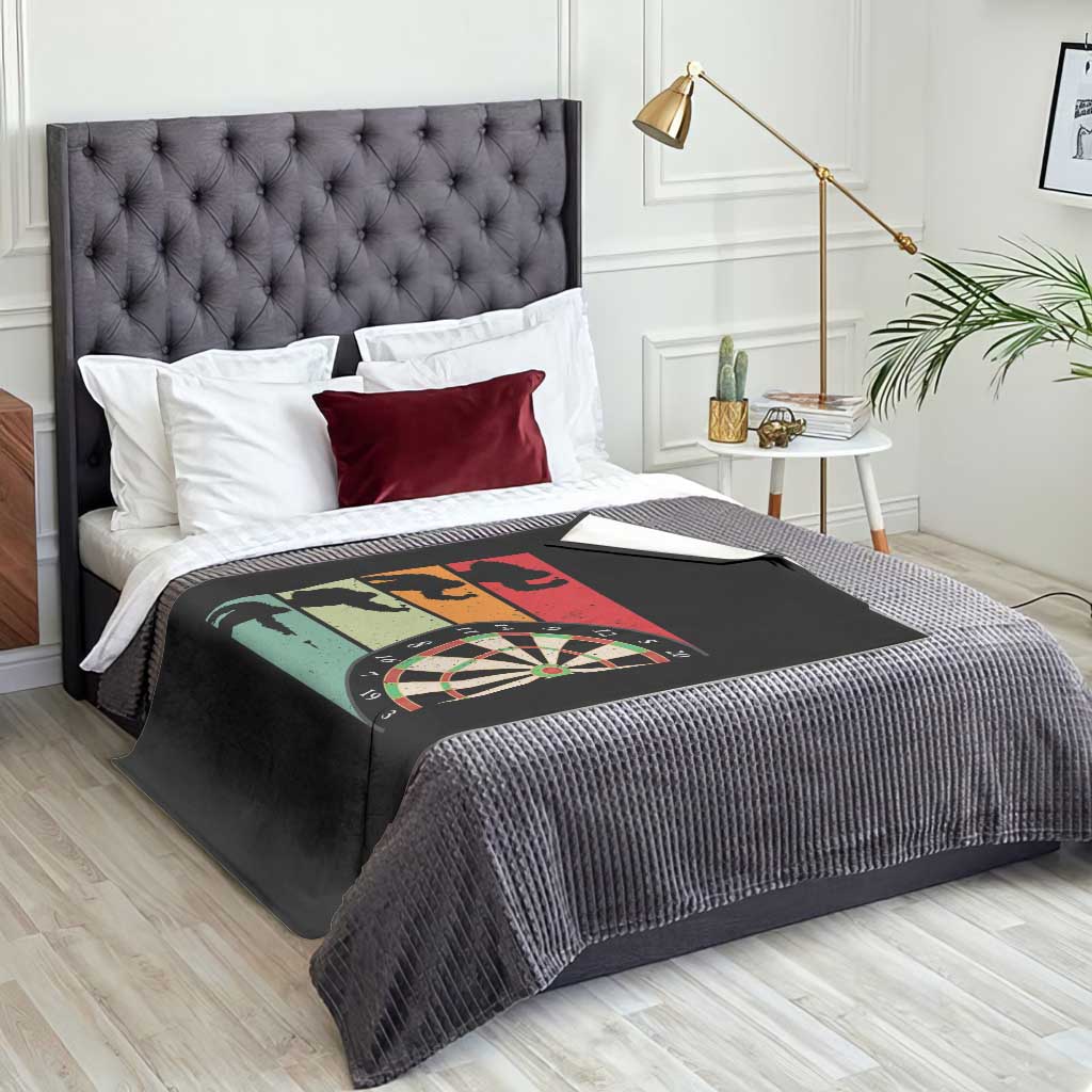 Funny Bigfoot Dart Player Crytid Sunset Retro Vintage Throw Blanket Dartist Gift - Wonder Print Shop