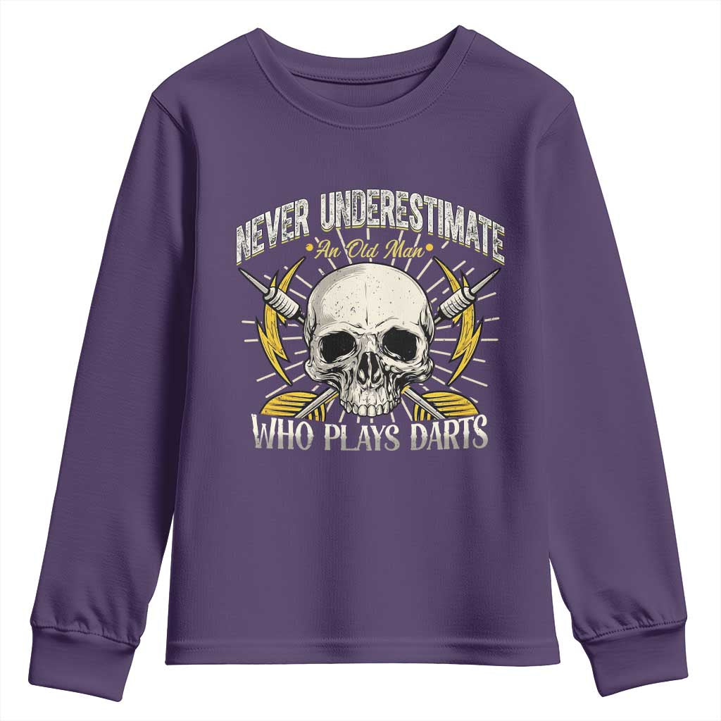 Never Underestimate An Old Who Plays Darts Youth Sweatshirt Funny Darts Fan - Wonder Print Shop