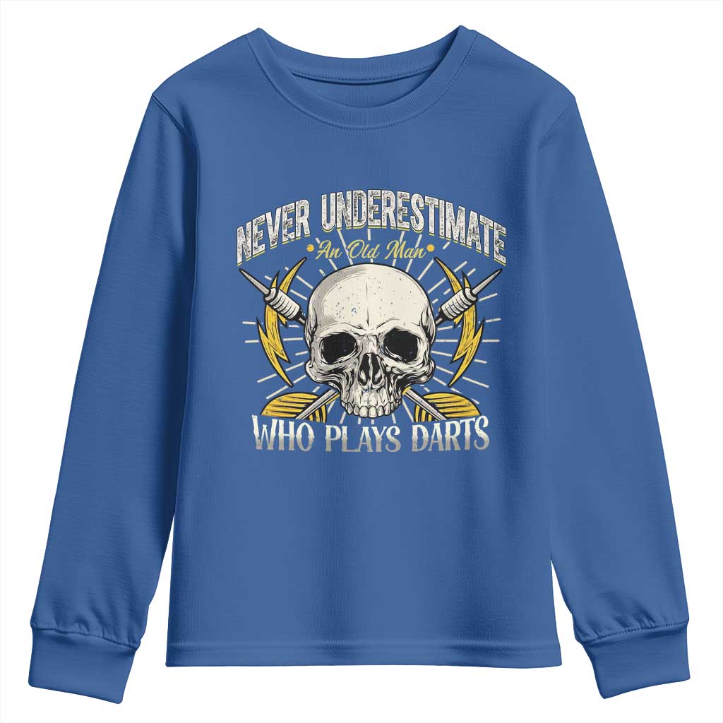 Never Underestimate An Old Who Plays Darts Youth Sweatshirt Funny Darts Fan - Wonder Print Shop