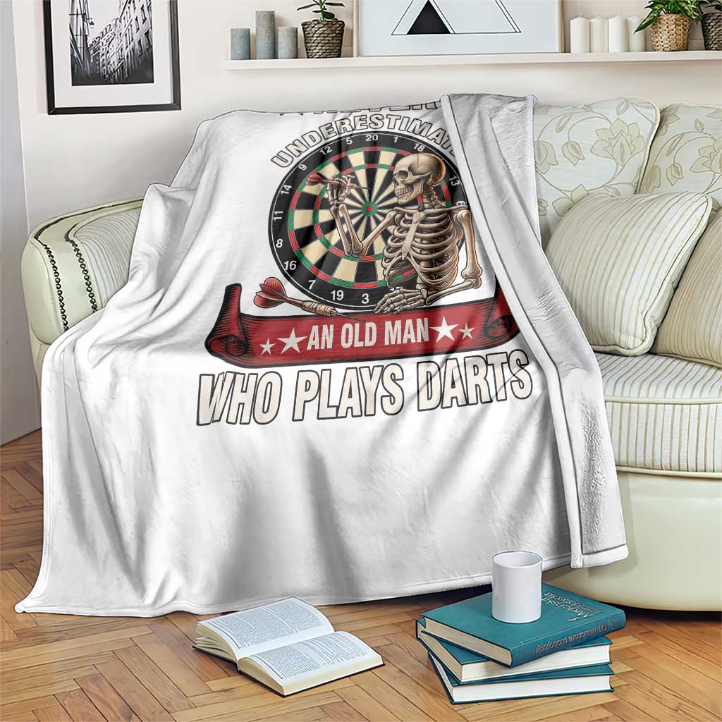 Never Underestimate An Old Man Plays Darts Throw Blanket Gothic Darts Player - Wonder Print Shop