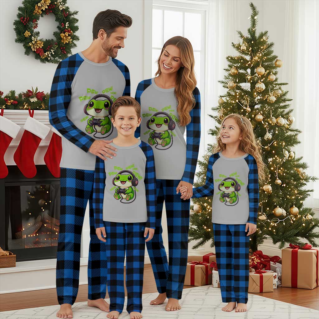 Funny Frog Playing Video Game Gift Plaid Pajama Set - Wonder Print Shop