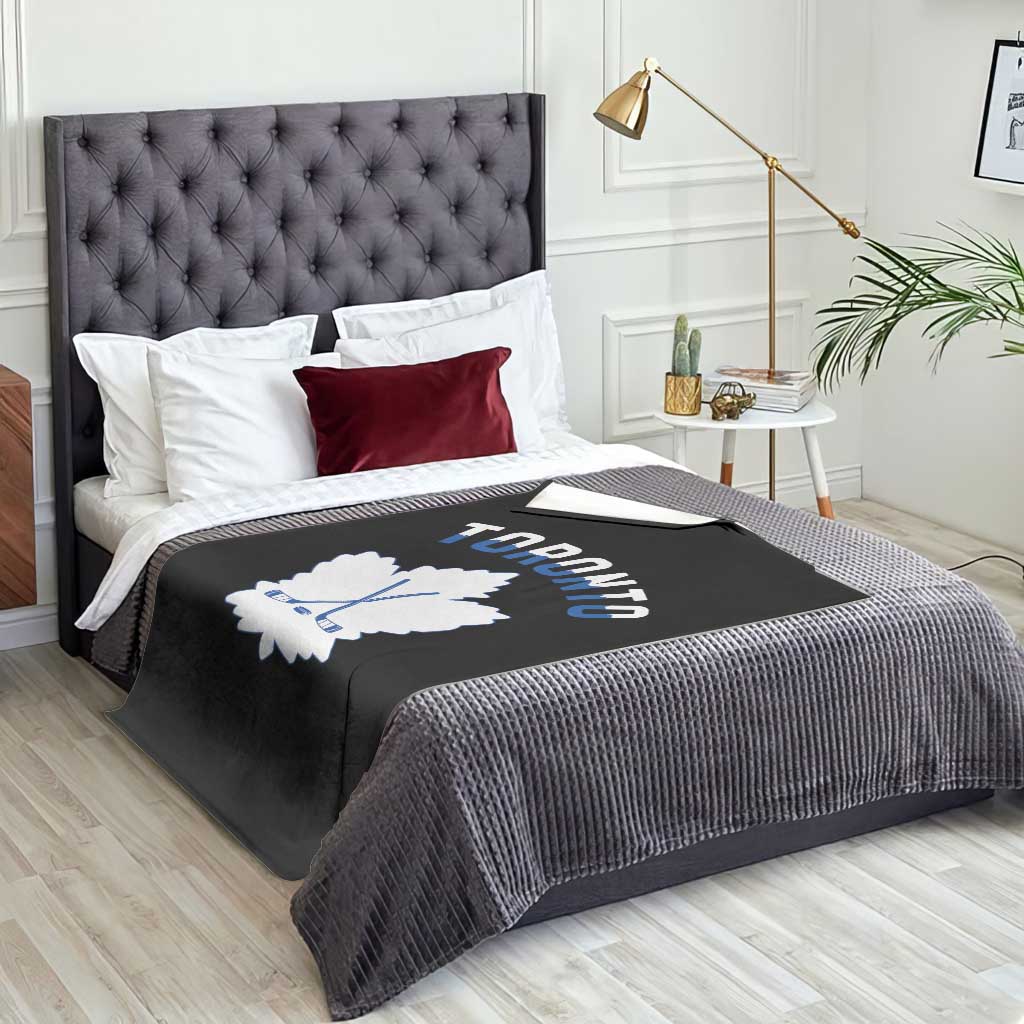 Toronto Ice Hockey Lover Throw Blanket Gift For Torontonian - Wonder Print Shop