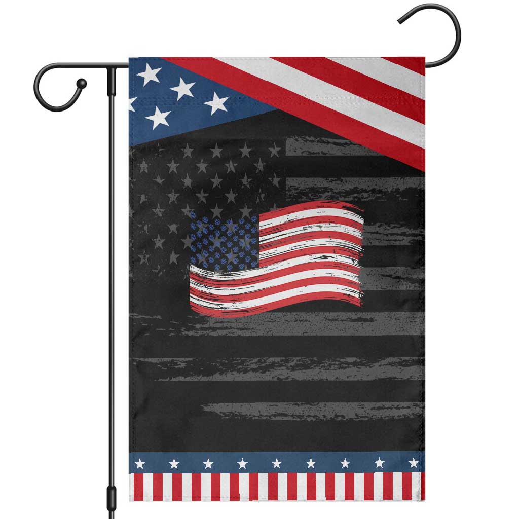 Vintage Patriotic American Flag Dog And Cat Paw Garden Flag Gift For Pet Lover