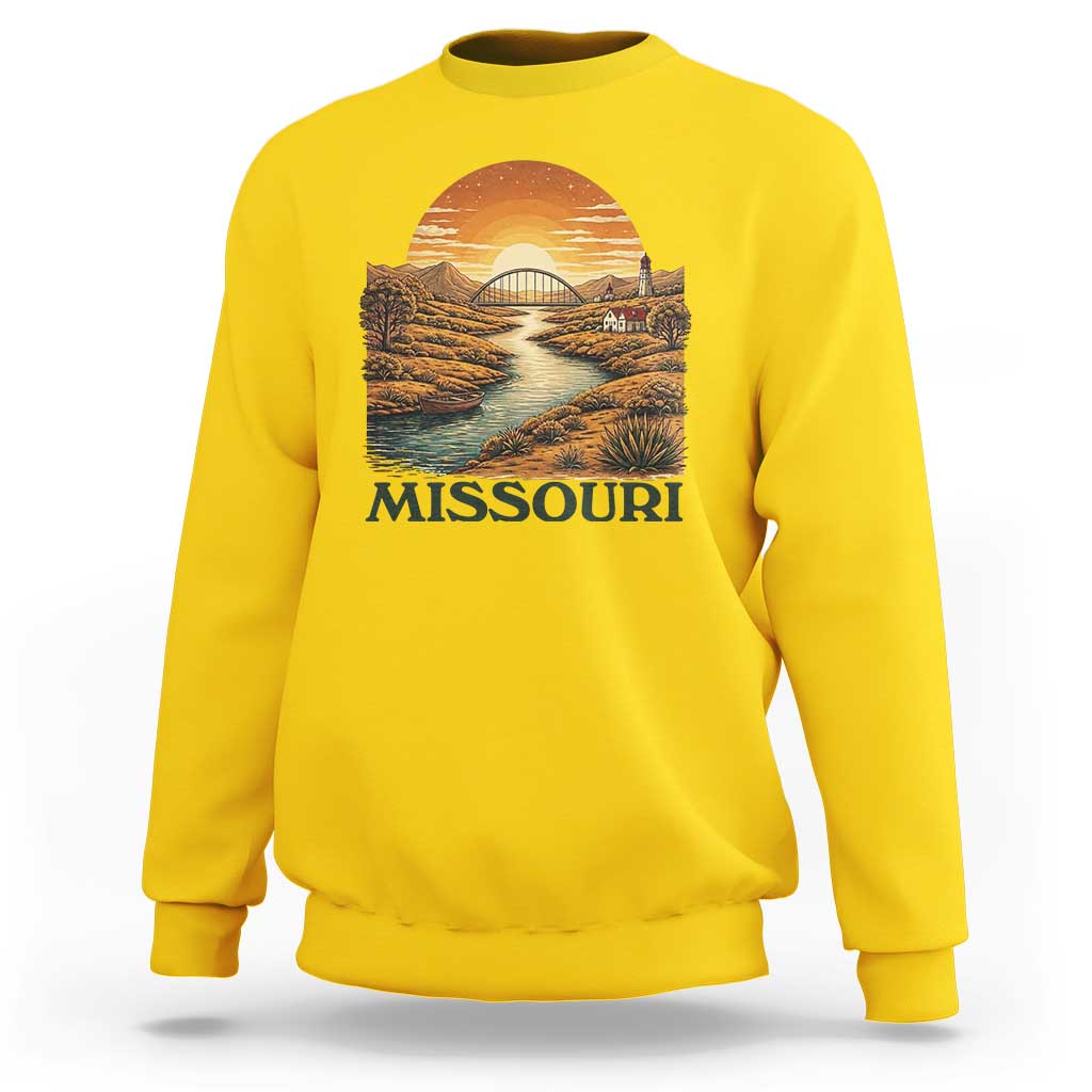 Missouri Outdoors Adventure Sweatshirt The Show Me State Souvenir