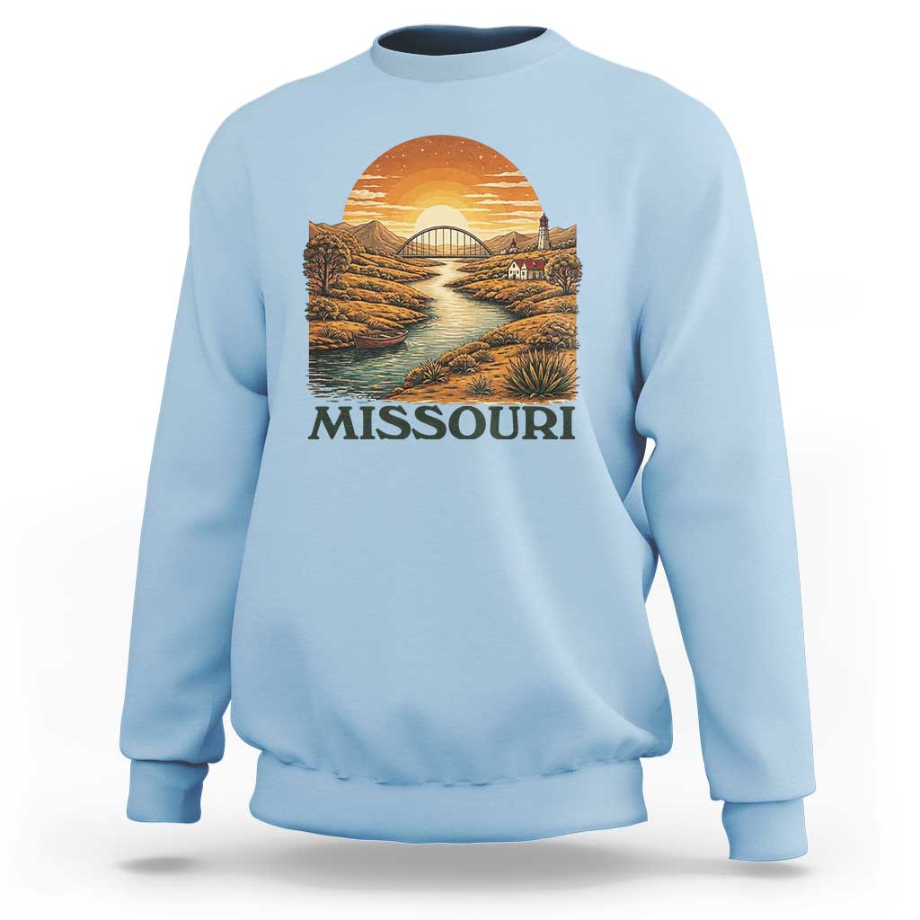 Missouri Outdoors Adventure Sweatshirt The Show Me State Souvenir