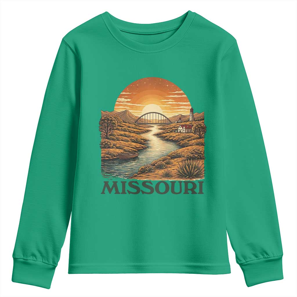 Missouri Outdoors Adventure Youth Sweatshirt The Show Me State Souvenir