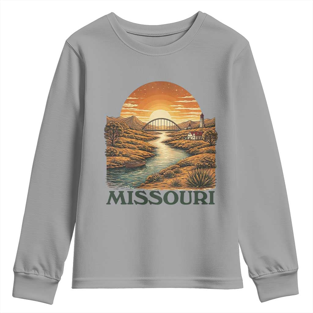 Missouri Outdoors Adventure Youth Sweatshirt The Show Me State Souvenir