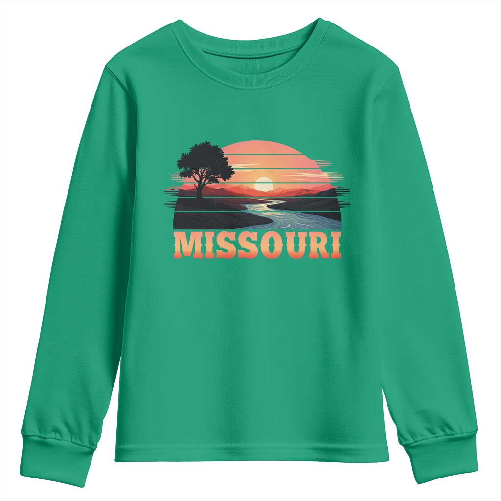 Vintage Missouri Outdoors Youth Sweatshirt Midwest Nature Landscape