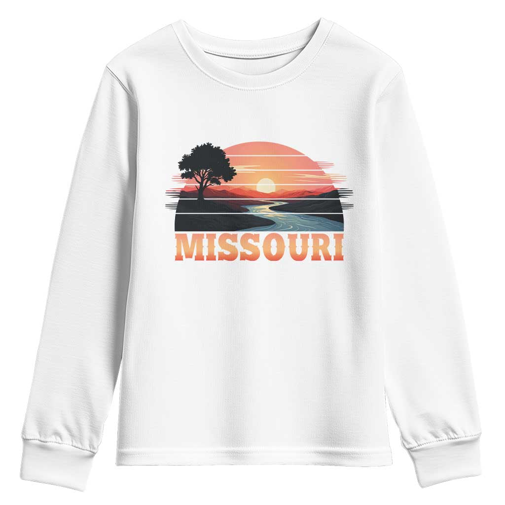 Vintage Missouri Outdoors Youth Sweatshirt Midwest Nature Landscape