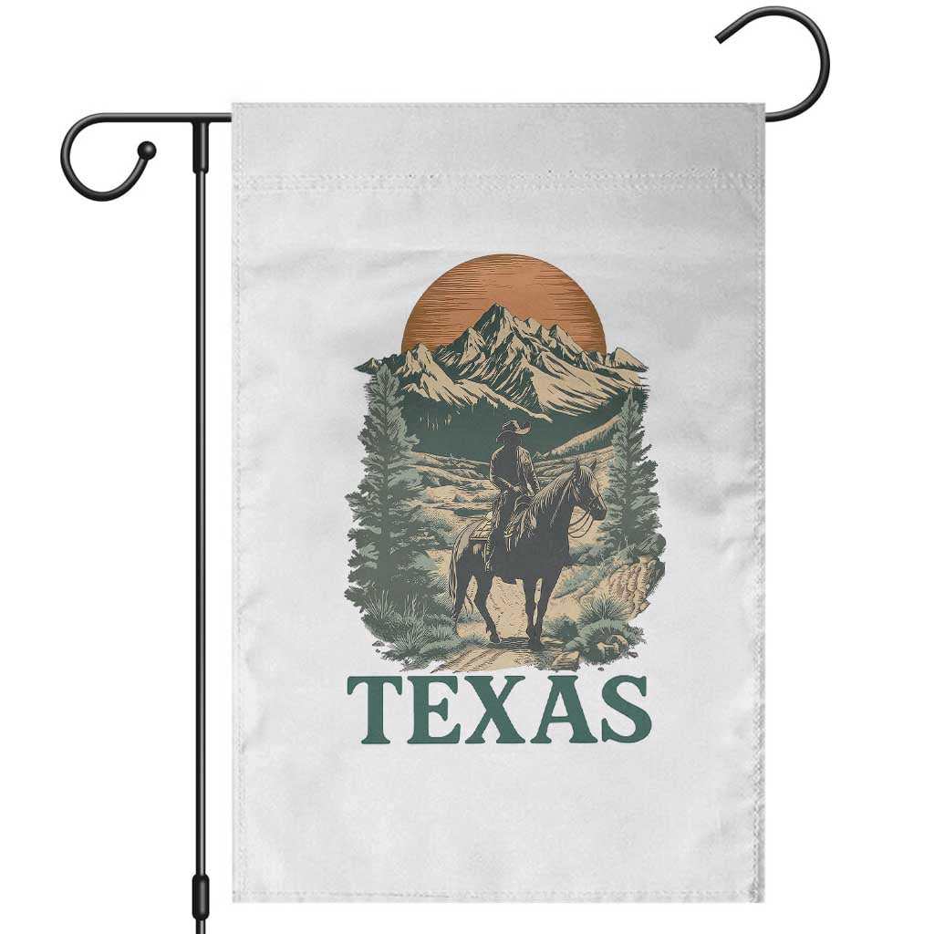 Texas Western Cowboy Life Garden Flag Vintage Horse Riding Graphic