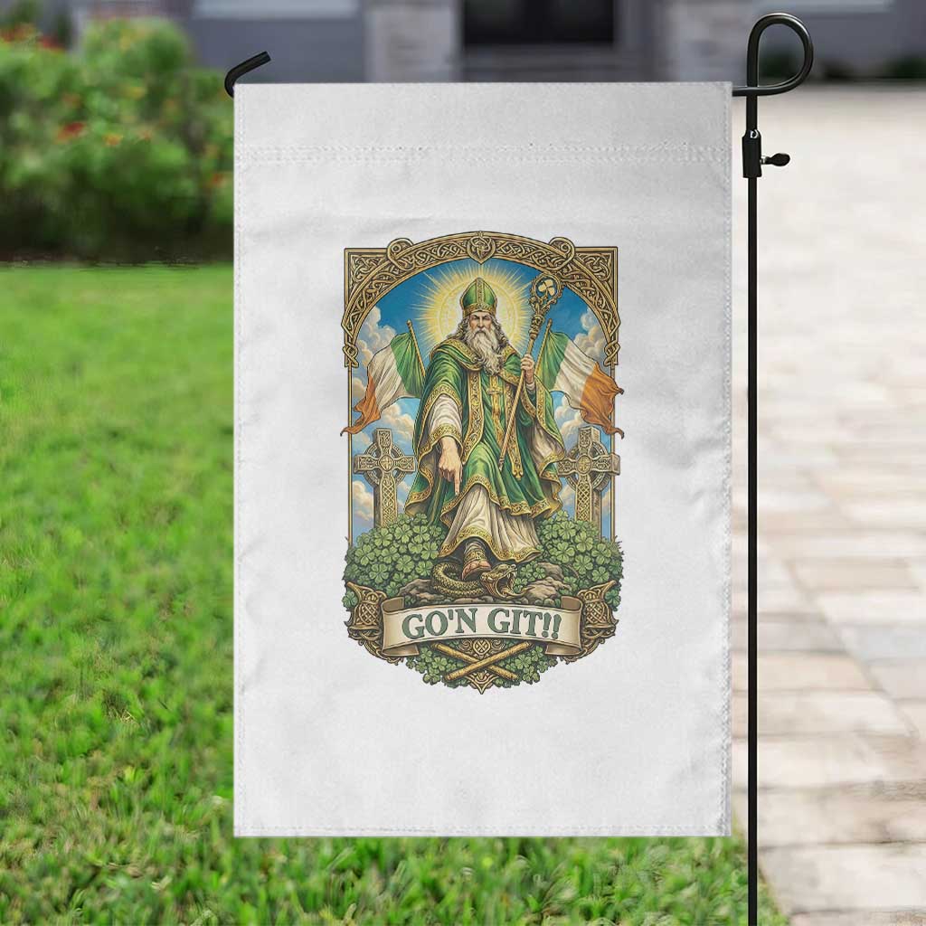Funny Saint Patrick Go'n Git Snake Garden Flag St Patricks Day