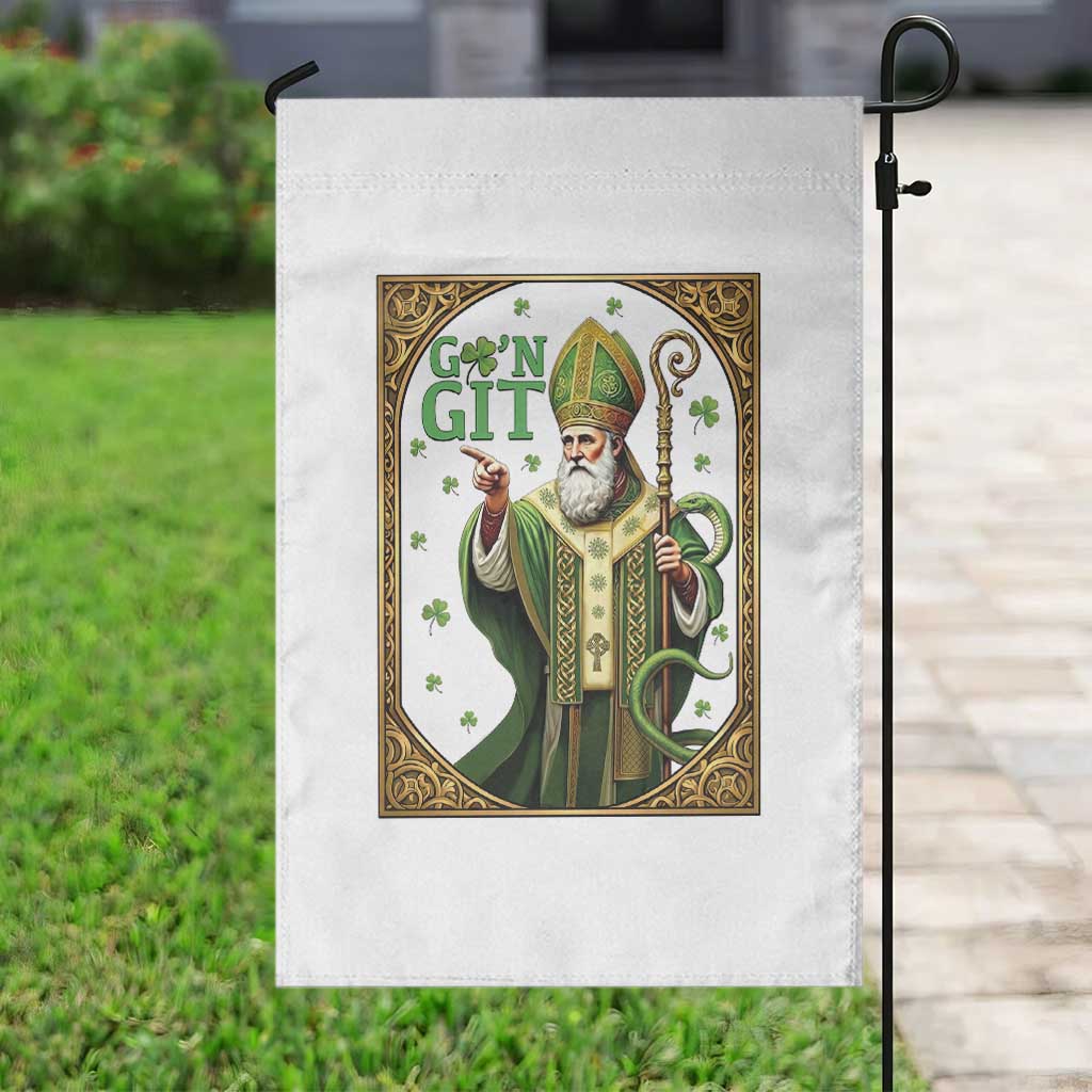 Saint Patrick Go'n Git Garden Flag Funny St Patricks Day Snake Legend