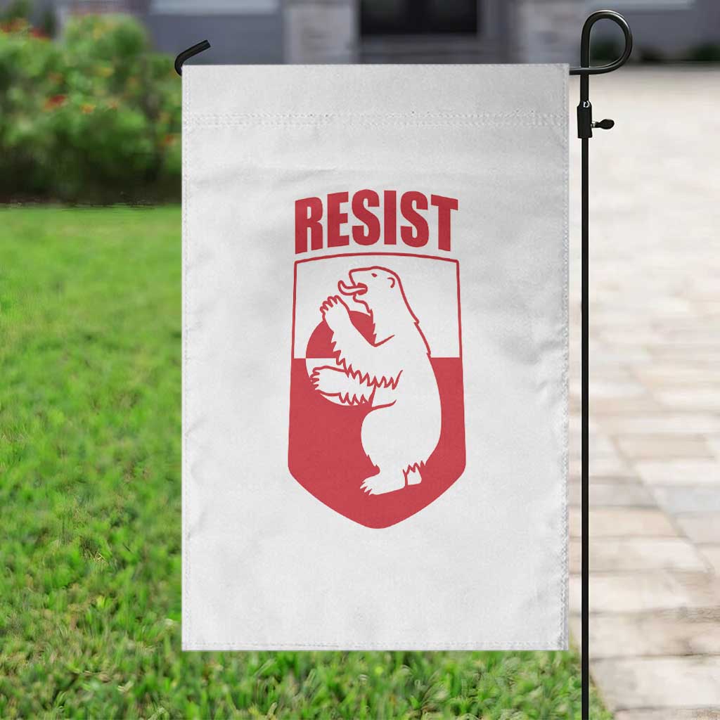Greenland Resist Garden Flag Stand With Greenlanders