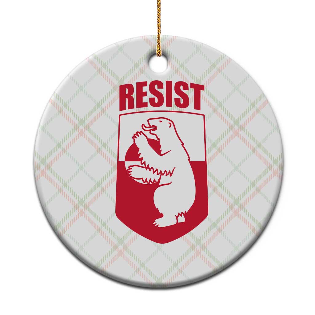 Greenland Resist Ceramic Ornament Stand With Greenlanders