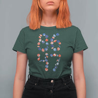 Red White Blue Seashell 8647 T Shirt For Women Viral 2026 Beach Walk Satire Graphic