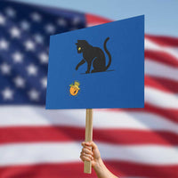 Funny No Kings Black Cat Protest Sign Rebellious Cat Lover Gift