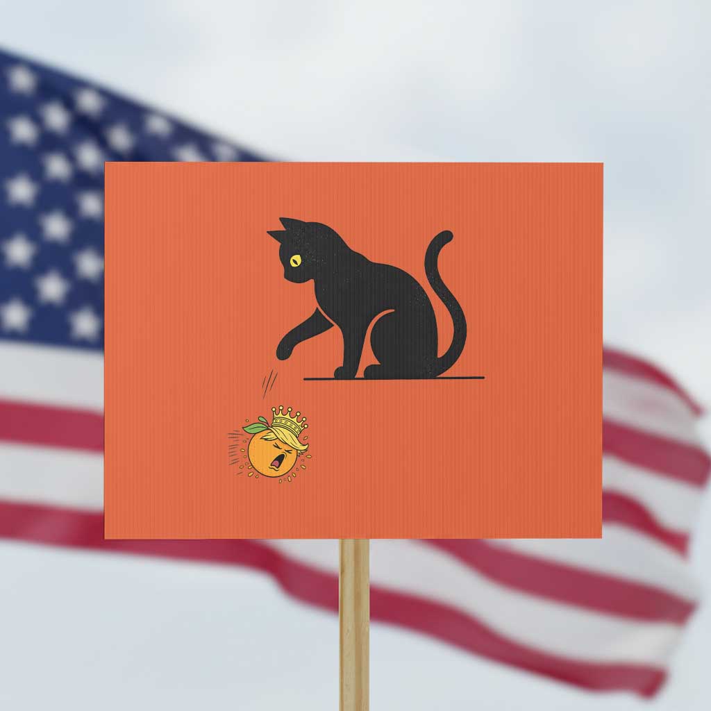 Funny No Kings Black Cat Protest Sign Rebellious Cat Lover Gift