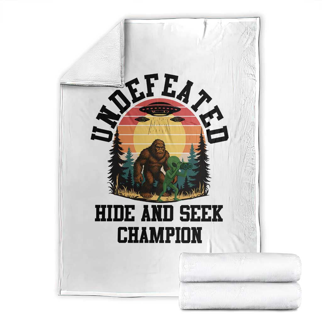 Funny Bigfoot And Alien Gift Throw Blanket Undefeated Hide And Seek Champion - Wonder Print Shop