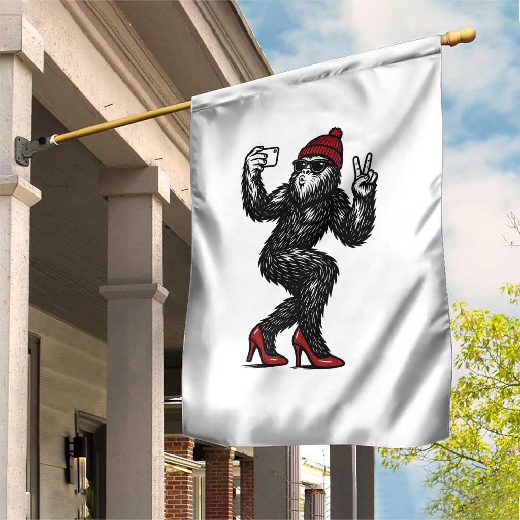 Funny Sexy Bigfoot Selfie Garden Flag Sasquatch Lover Gift