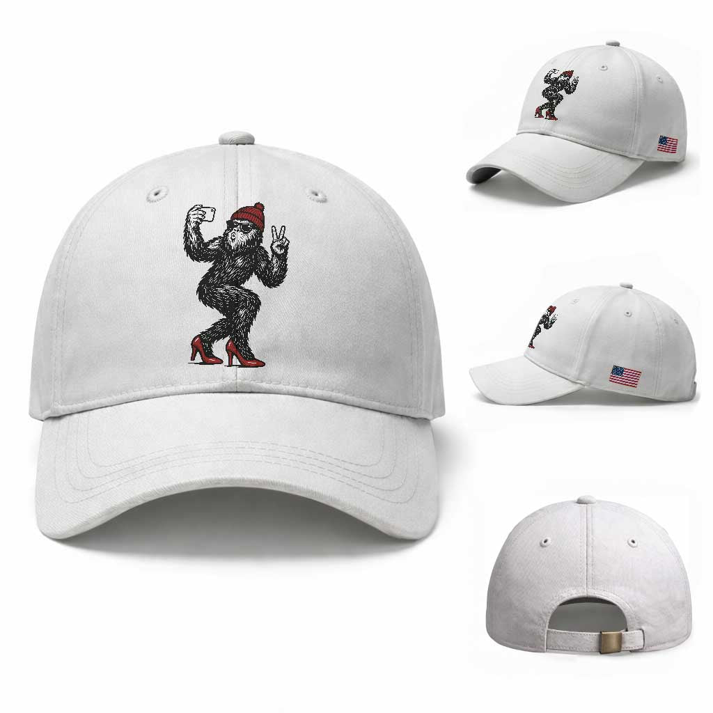 Funny Sexy Bigfoot Selfie Baseball Cap Sasquatch Lover Gift