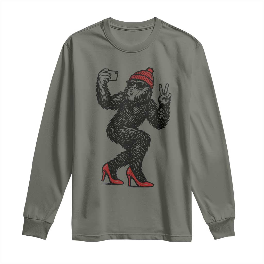 Funny Sexy Bigfoot Selfie Long Sleeve Shirt Sasquatch Lover Gift