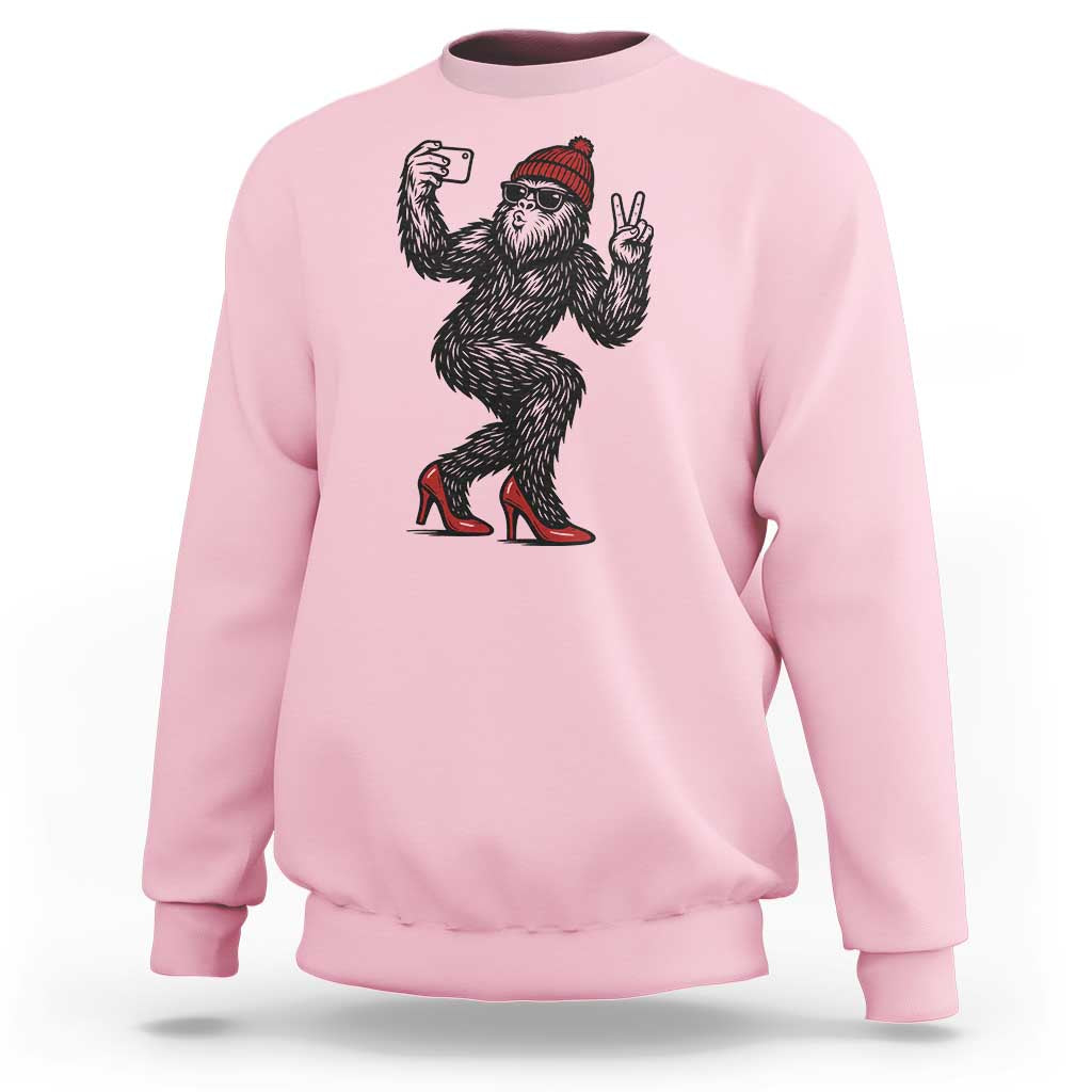 Funny Sexy Bigfoot Selfie Sweatshirt Sasquatch Lover Gift