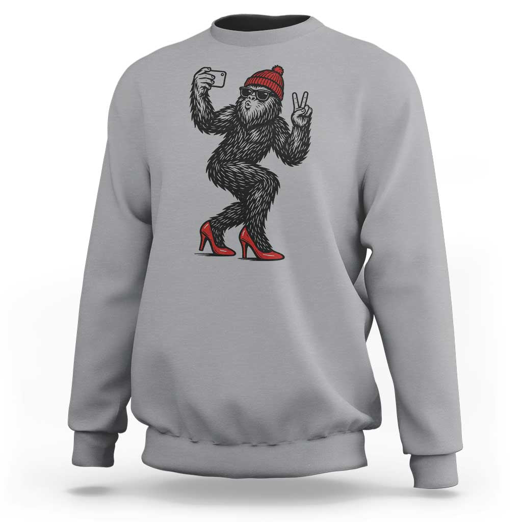 Funny Sexy Bigfoot Selfie Sweatshirt Sasquatch Lover Gift