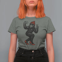 Funny Sexy Bigfoot Selfie T Shirt For Women Sasquatch Lover Gift