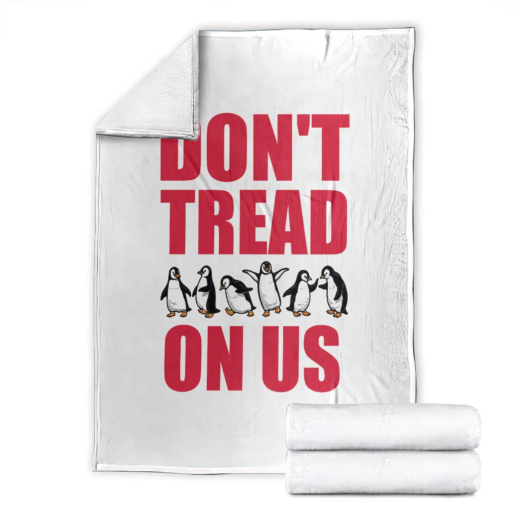 Funny Penguins Resist Protest Throw Blanket Don't Tread On Us