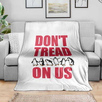 Funny Penguins Resist Protest Throw Blanket Don't Tread On Us