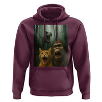 Cat Bigfoot Selfie With Dinosaur Hoodie Funny Surprised Scared Sasquatch Cat - Wonder Print Shop