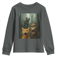 Cat Bigfoot Selfie With Dinosaur Youth Sweatshirt Funny Surprised Scared Sasquatch Cat - Wonder Print Shop
