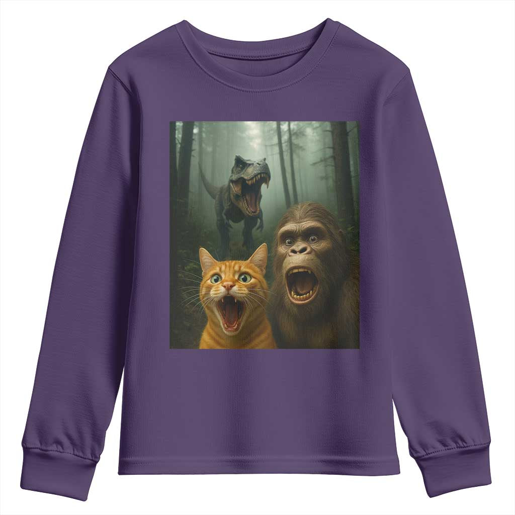 Cat Bigfoot Selfie With Dinosaur Youth Sweatshirt Funny Surprised Scared Sasquatch Cat - Wonder Print Shop