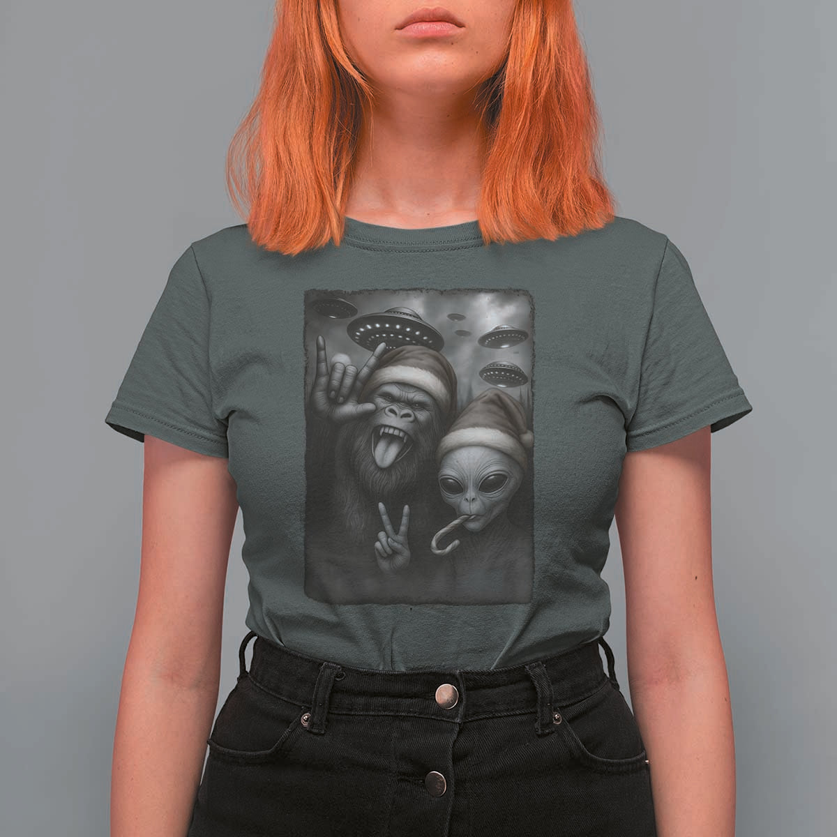 Bigfoot UFO Selife T Shirt For Women Sasquatch Ailen Rock On Hand Christmas - Wonder Print Shop