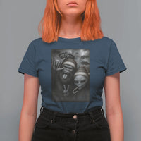 Bigfoot UFO Selife T Shirt For Women Sasquatch Ailen Rock On Hand Christmas - Wonder Print Shop