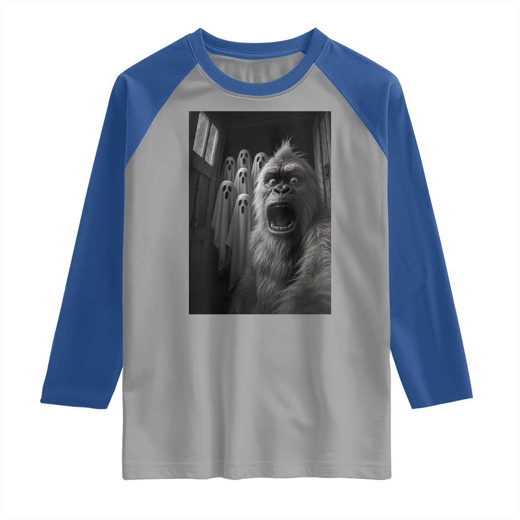 Funny Bigfoot Selfie Halloween Raglan Shirt Sasquatch Ghost Haunted House - Wonder Print Shop