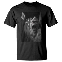 Funny Bigfoot Selfie Halloween T Shirt Sasquatch Ghost Haunted House - Wonder Print Shop