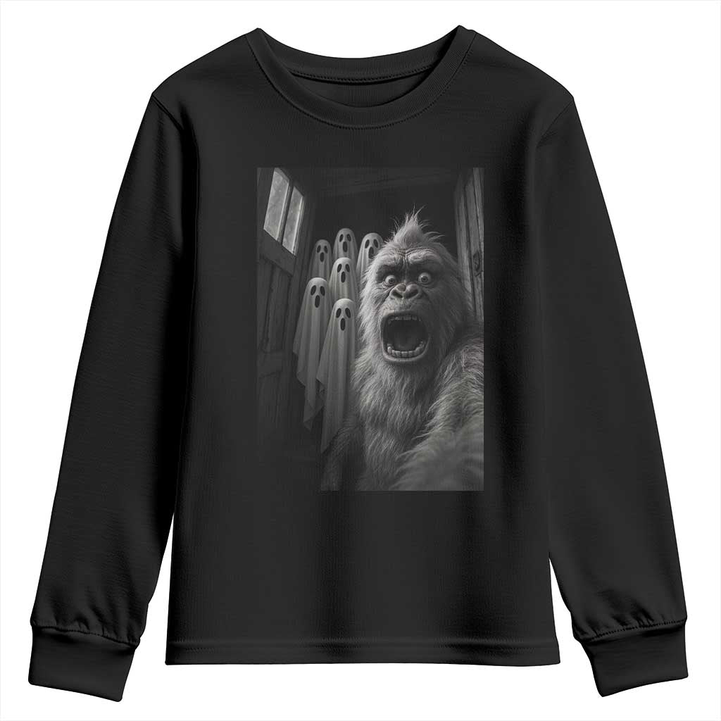 Funny Bigfoot Selfie Halloween Youth Sweatshirt Sasquatch Ghost Haunted House - Wonder Print Shop