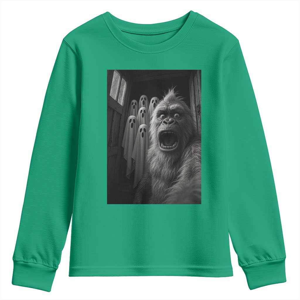 Funny Bigfoot Selfie Halloween Youth Sweatshirt Sasquatch Ghost Haunted House - Wonder Print Shop