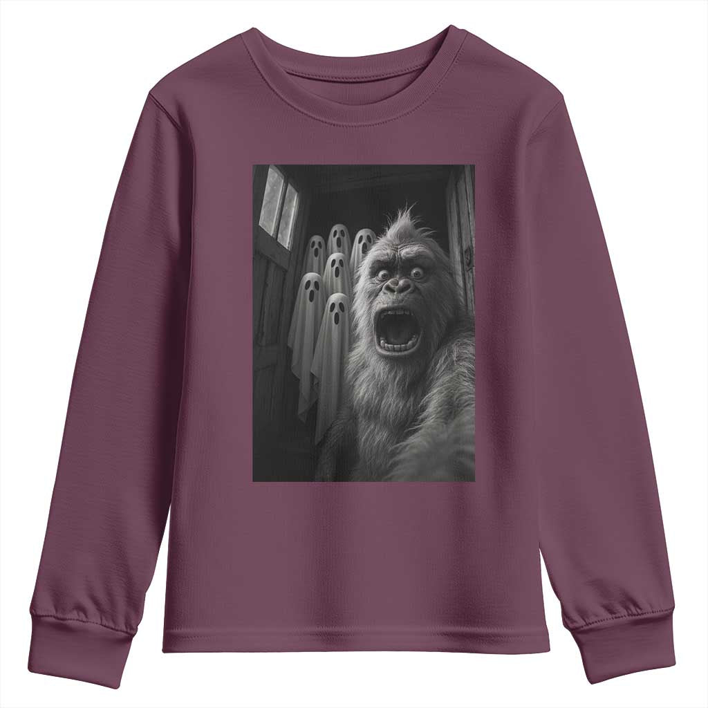 Funny Bigfoot Selfie Halloween Youth Sweatshirt Sasquatch Ghost Haunted House - Wonder Print Shop