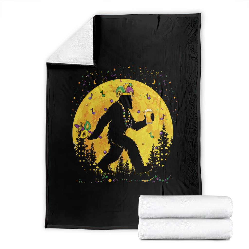 Mardi Gras Bigfoot Throw Blanket Funny Sasquatch Carnival Trendy Meme