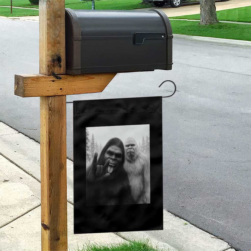 Bigfoot Selfie Christmas Garden Flag Sasquatch Yeti Rock On Hand - Wonder Print Shop